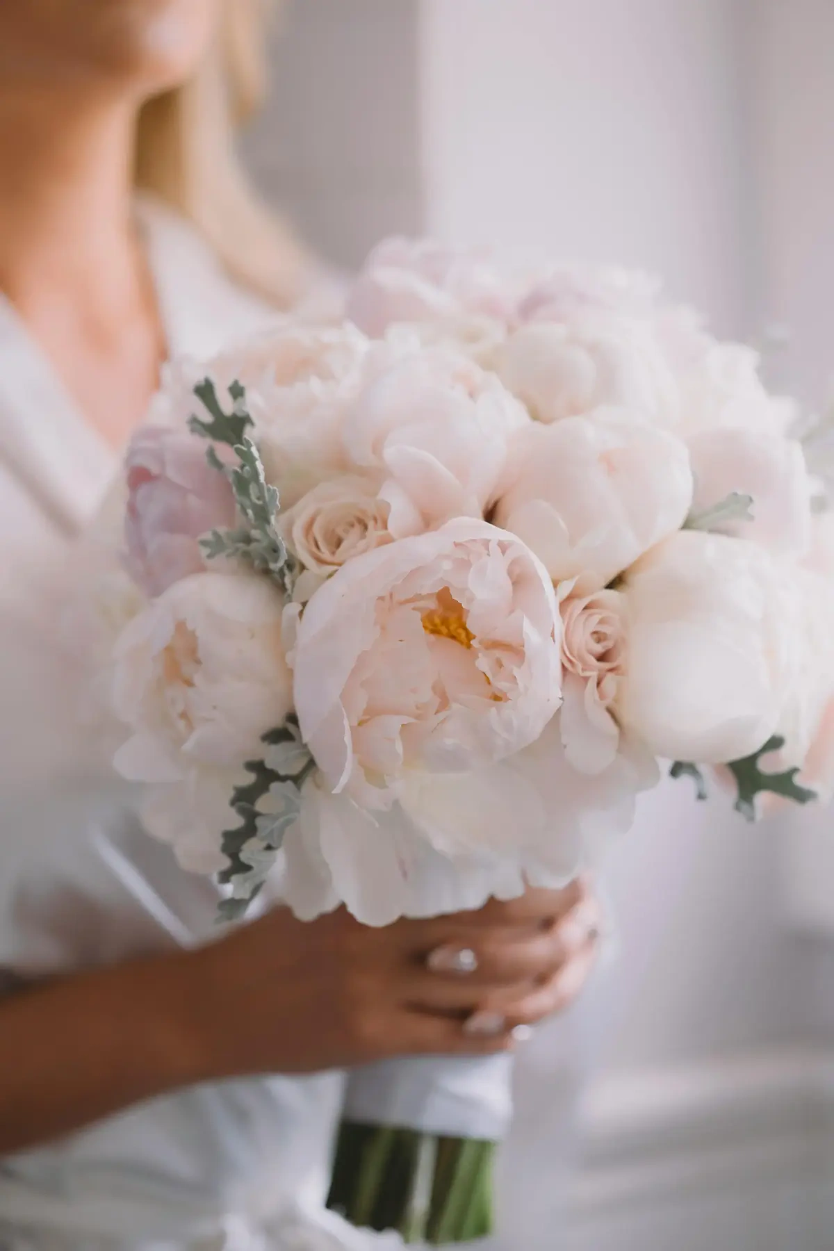 Hand-Tied Bouquet sebagai Jenis Buket Pernikahan