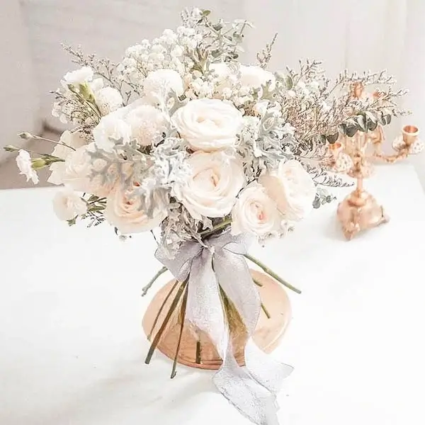 buket bunga lamaran romantis