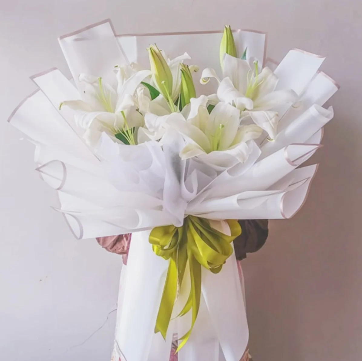 Lily flower bouquet
