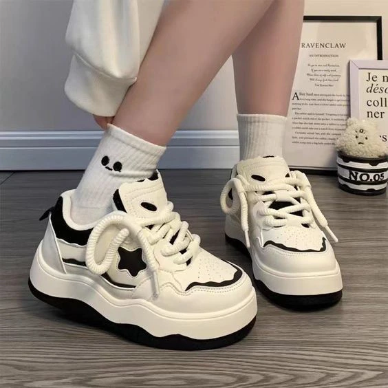 Kado Natal Sepatu
