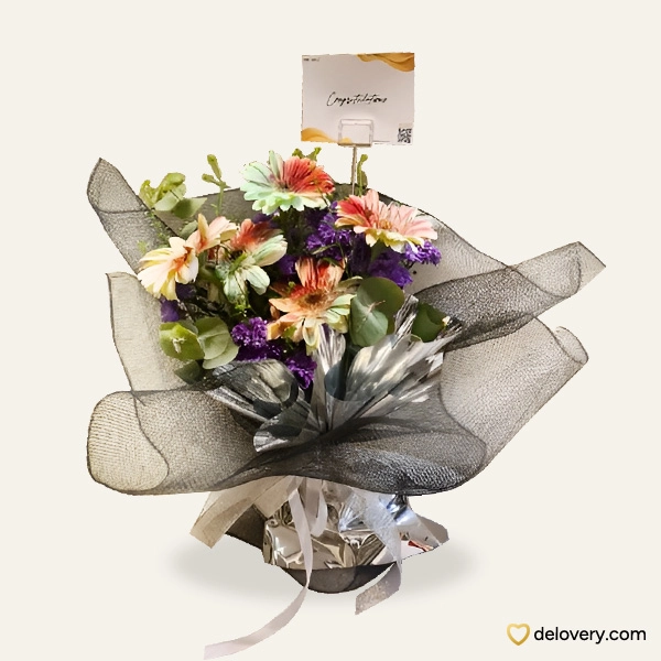 Buket bunga Divine Blossoms - Tangerang