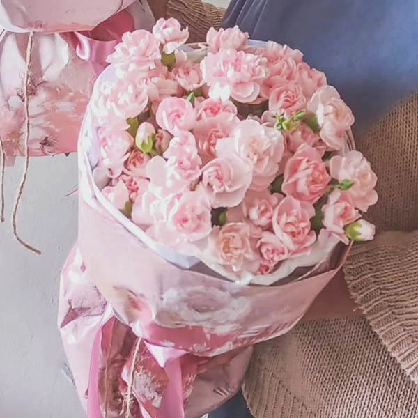 buket bunga It's Called Carnation - Gresik
