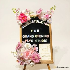 Auspicious Signage Display