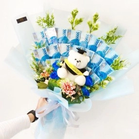 Beary Money - Artificial Flower - Money Bouquet