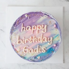 Sweet Purple Wishes Cake