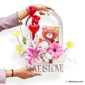 Blossom Hug- Artificial