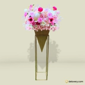 Blush Grace Cone (Artificial)