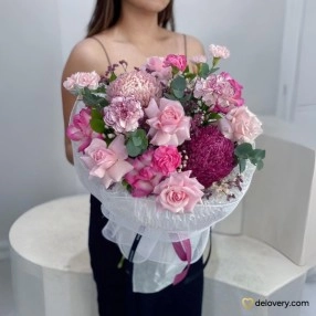 Carrisa Velvet Petal Dream
