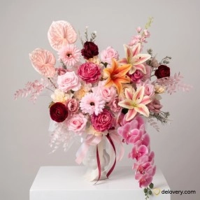 Cascading Blush Majesty (Artificial)