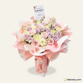 Classy Velvet Bloom