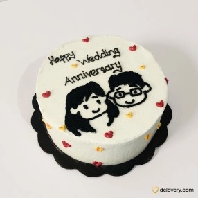 Creamy Romantic Cake