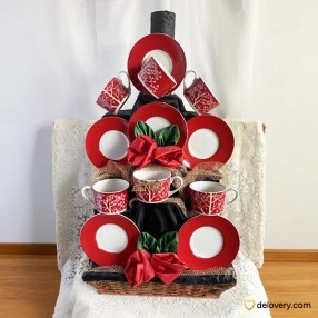 Crimson Charm Tableware