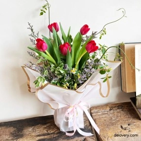 Crimson Leaf Tulips