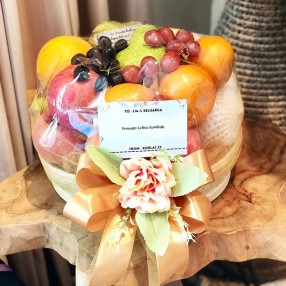 Crisp Harvest Parcels
