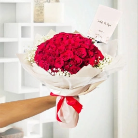 Dancing Rose - 50 Stems