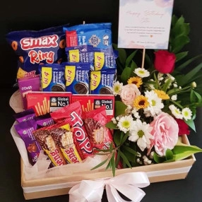 Biscuit Bonanza Box #32