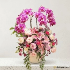 Eternal Table Bouquet