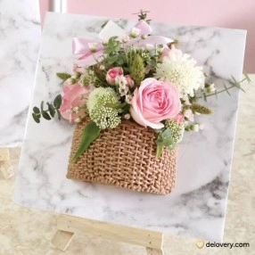 Floral Easel Bloom
