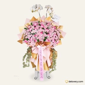 Floral Vistas Arrangements