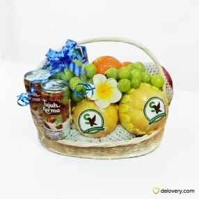 Fruity Favor Feast
