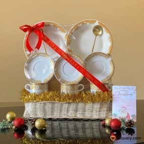 Gilded Porcelain Set