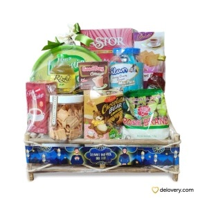 Golden Munch Basket