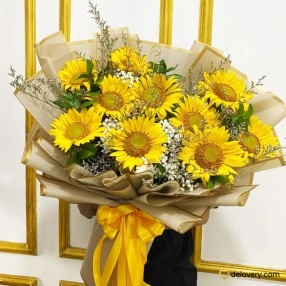 Golden Ray Bouquet