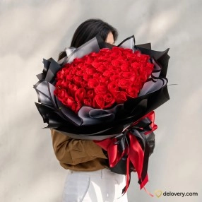 Grand Century Roses (100 stems)