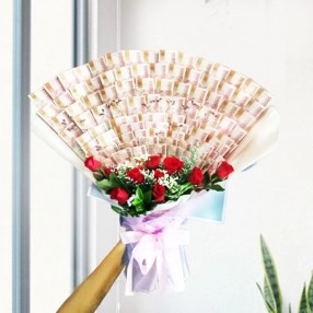 Huge and Fancy - Money Bouquet
