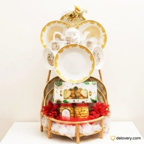 Imperial Ivory Snack & Sip