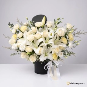 Ivory Lily Grandeur