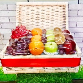 Juicy and Joy Box