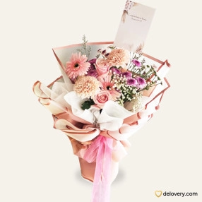 Majestic Bouquet in Pastel