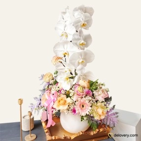 Mataji Table Bouquet