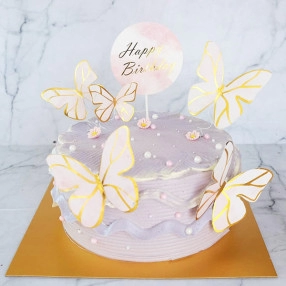 Lily  Cake