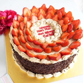 Chocoberry Cake