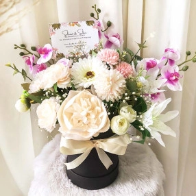 Sweet Smile Artificial Flower