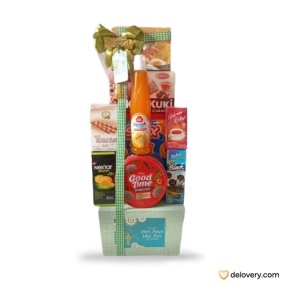 Munch Treats Basket
