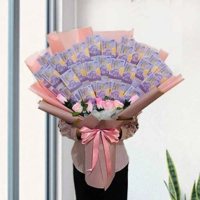 Never Leaving - Money Bouquet