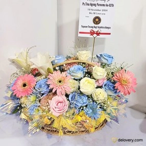 Opulent Classy Flowers