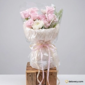 Pastel Sweet Embrace
