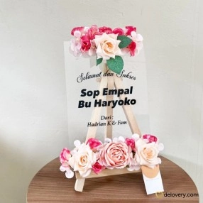 Rose Bliss Acrylic Easel