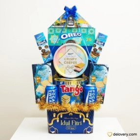 Royal Azure Snack Tower