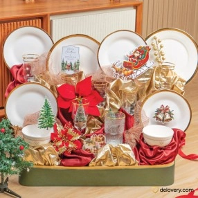 Royal Christmas Grandeur