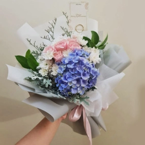 Pastel Regal Roses
