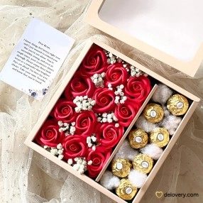 Scarlet Sweets (Artificial)