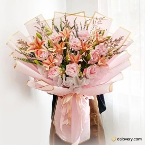 Serene Petal Delight