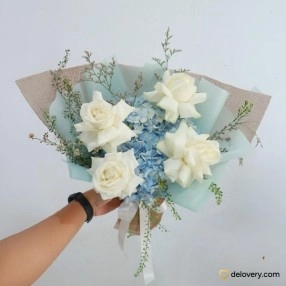 Serene Sapphire Bloom