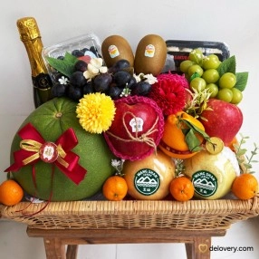 Spring Abundance Grandeur