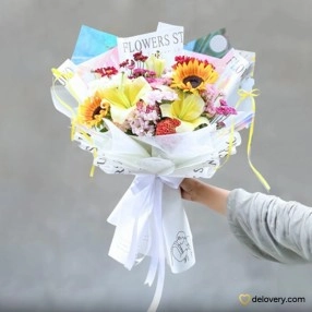Sunlily Radiance